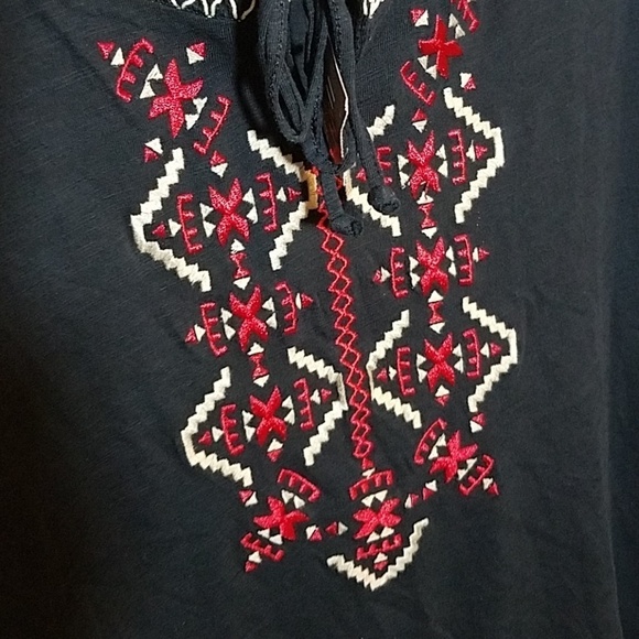 *[J.Jill] New Embroidered Tank Top‎ - Picture 3 of 6